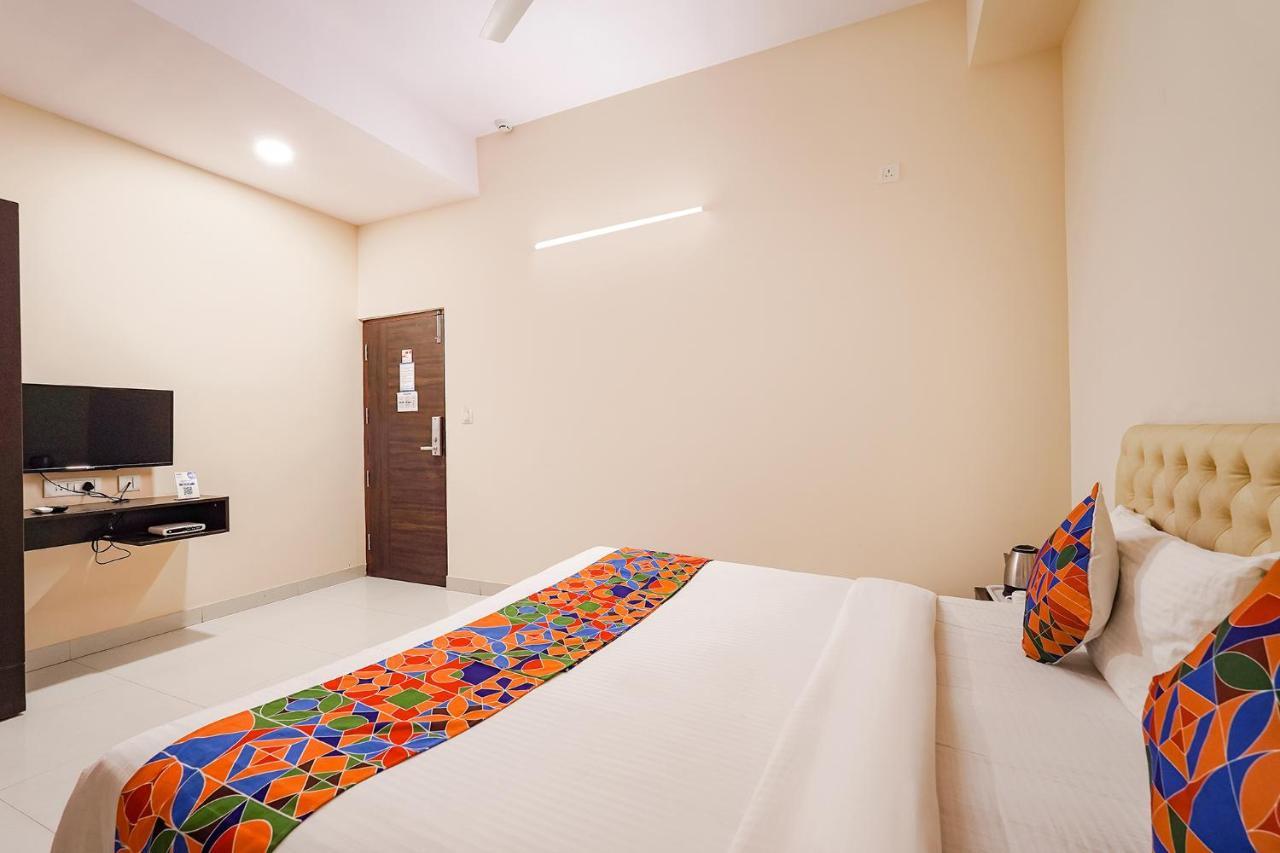 Fabhotel Leela Park Bangalore Exterior photo